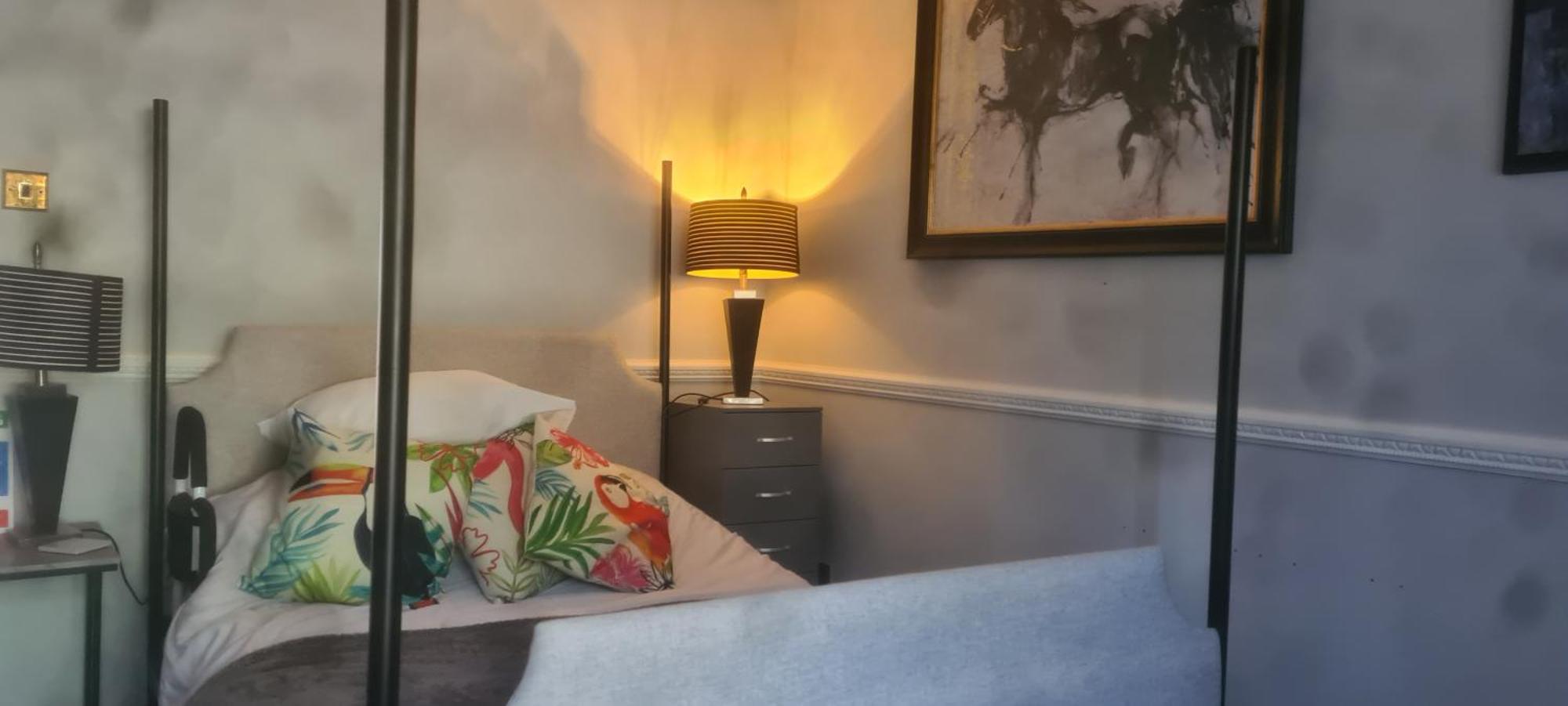 Parc Lodge Guesthouse Bridgend  Zewnętrze zdjęcie